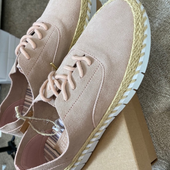 Suede Lace Up Sneakers - Picture 5 of 12